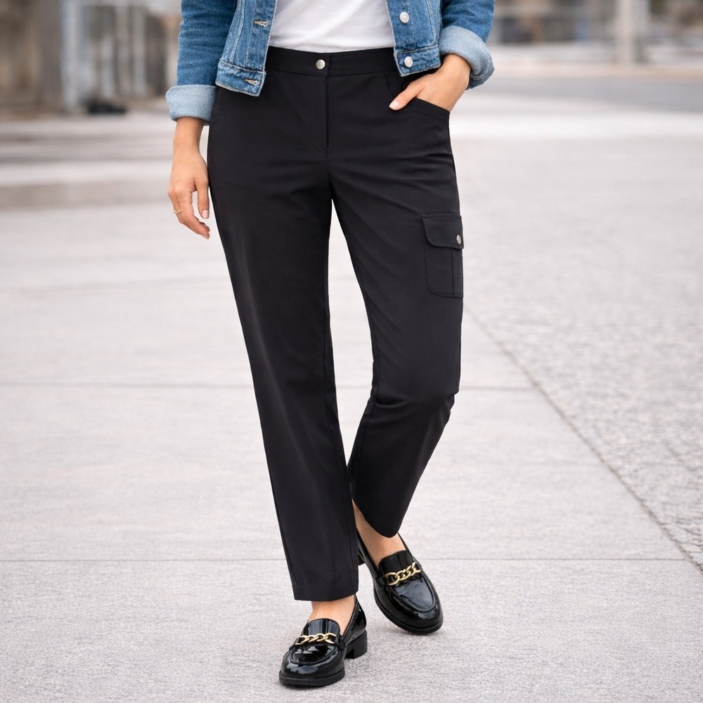 Chicos Weekends Active Black Pants (1/Med/8) Stretch Lightweight‎ Minimalist